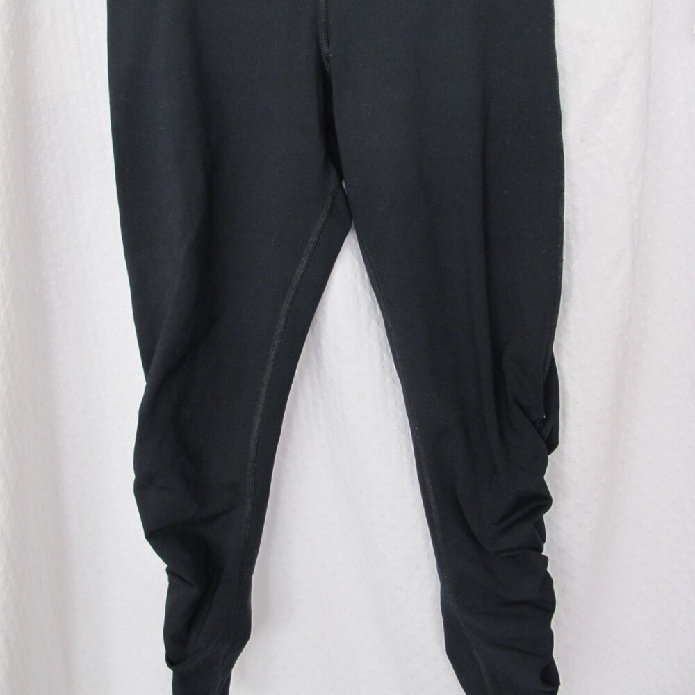 Nancy Rose Performance Leggings